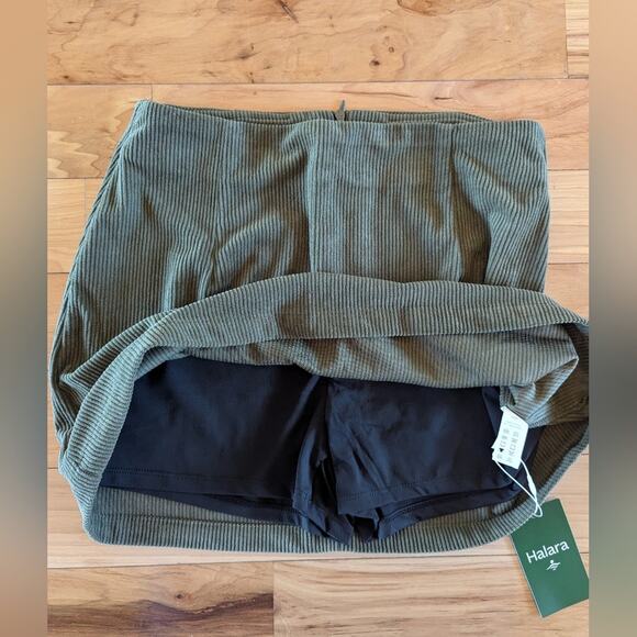 NWT Halara Corduroy Skirt Size Medium - Picture 4 of 7